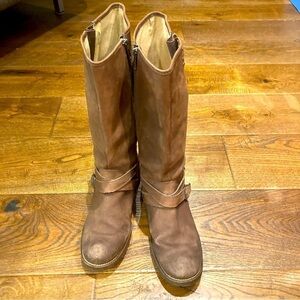 LL BEAN Sz 8.5 Knee High  Zipper Closure Moto Style Buckles Made in Brazil Boots